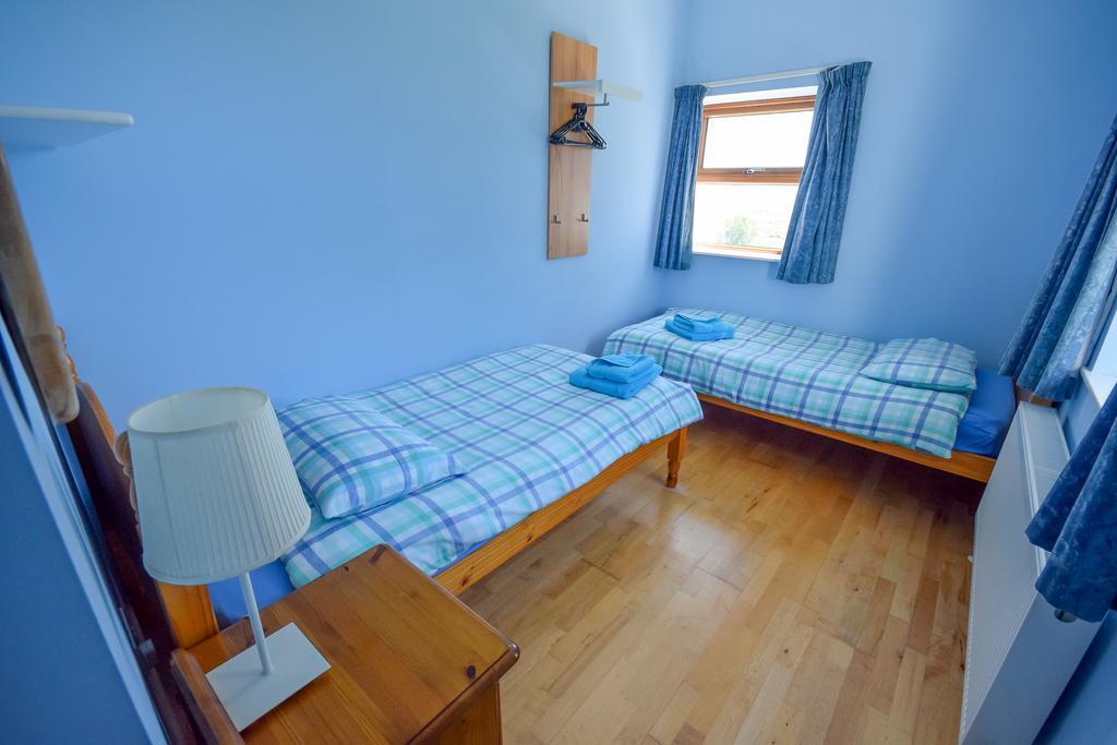 Katie'S Cottage Achill Sound Екстер'єр фото